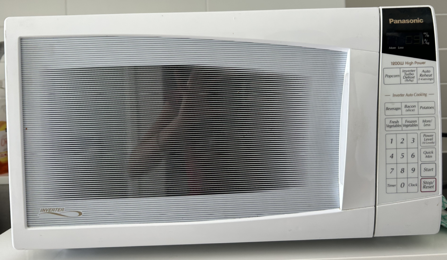 Panasonic Inverter Microwave - photo 2