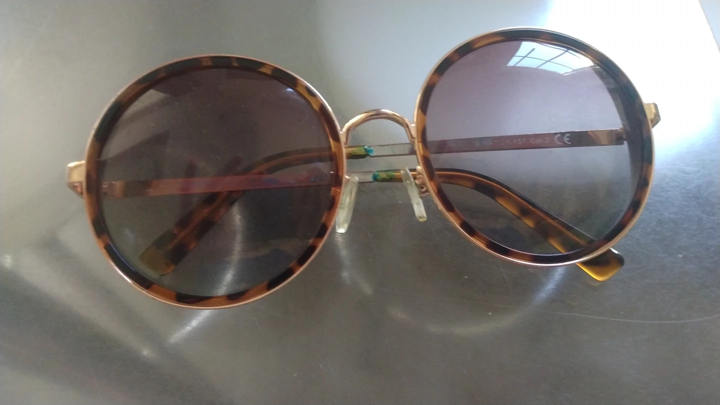 sunglasses