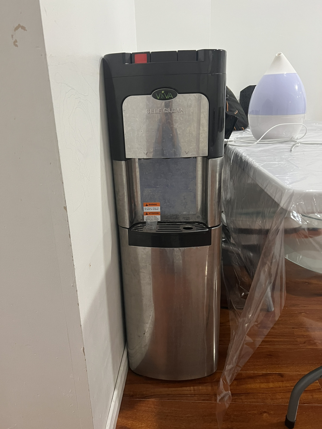 Water dispenser - photo 2