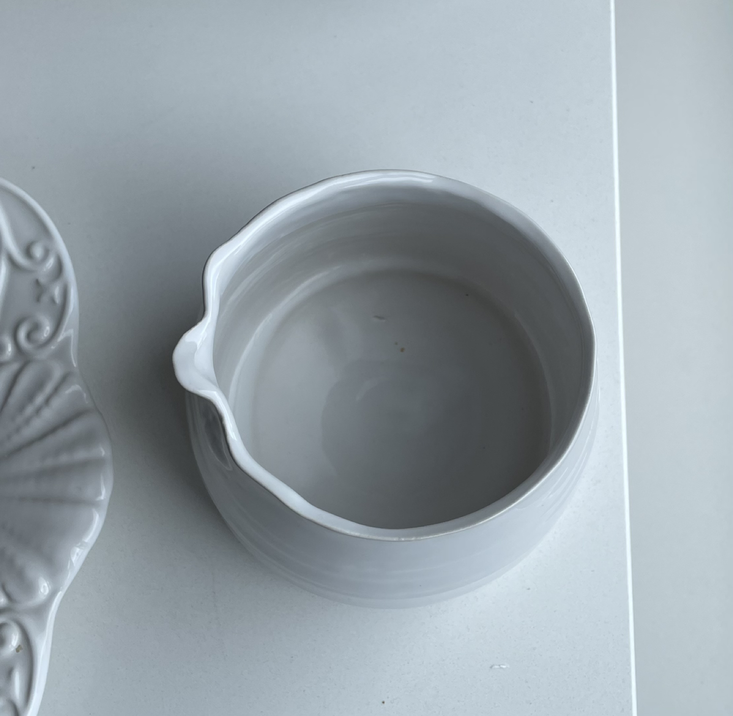 Brand New White Ceramic Platter and Cream Holder - photo 4