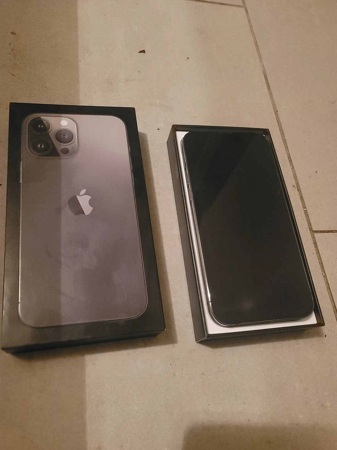 iphone 13 Pro Max - photo 2