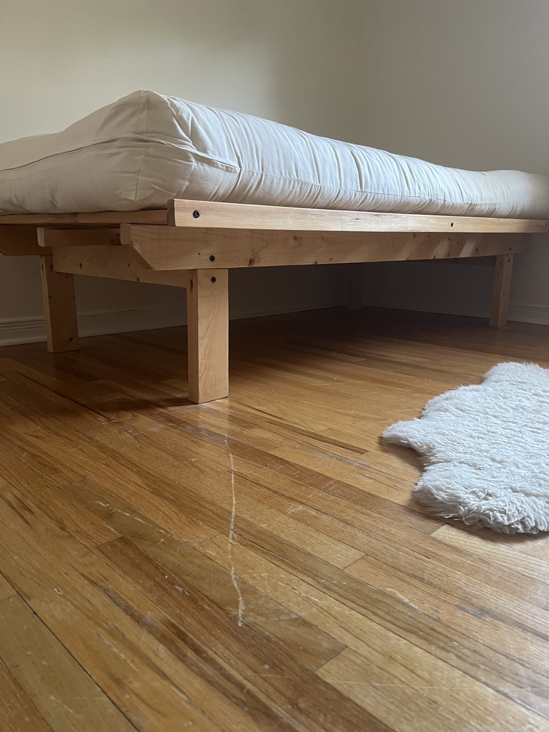 Single Futon Bed + Wooden Frame - photo 3