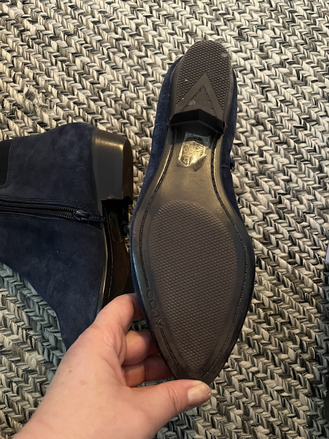 Aldo booties navy size 8.5 image indicator(5)