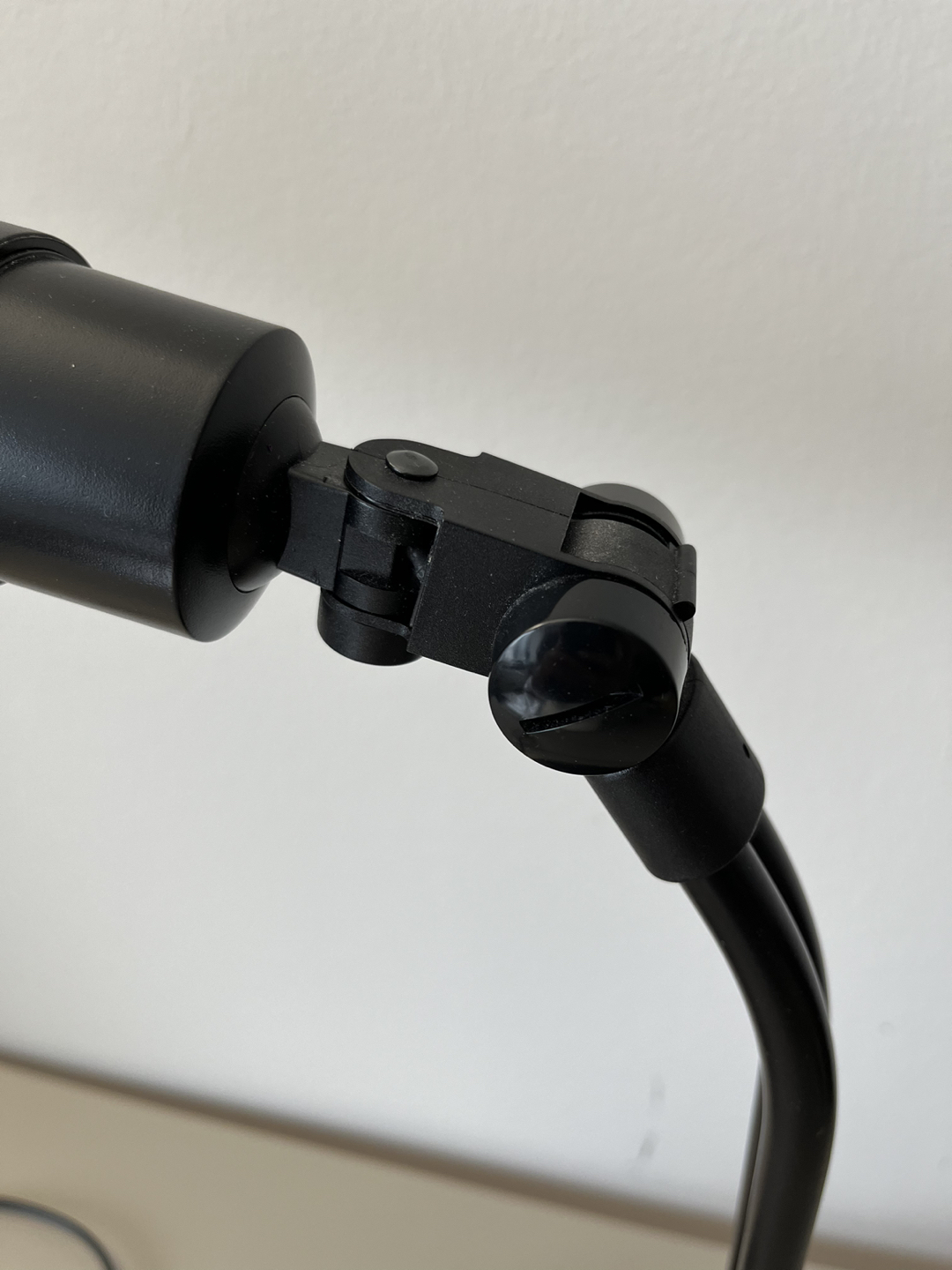 OttLite Desk Lamp (Black) w/ Replacement Bulb - photo 2
