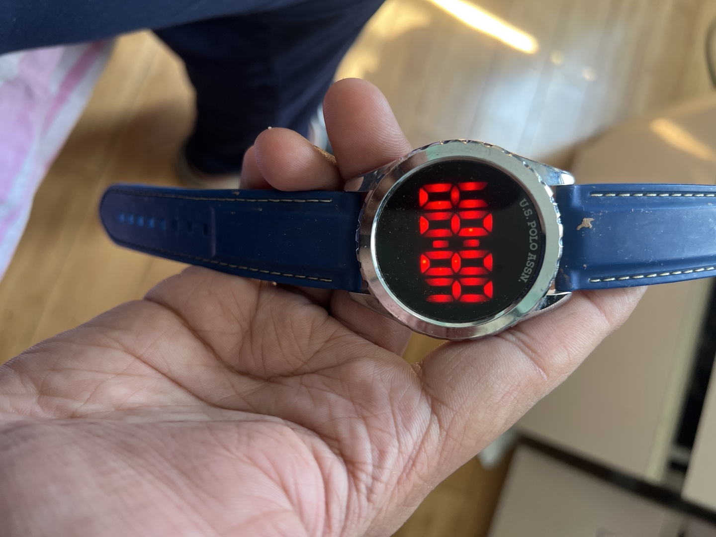 Digital watch