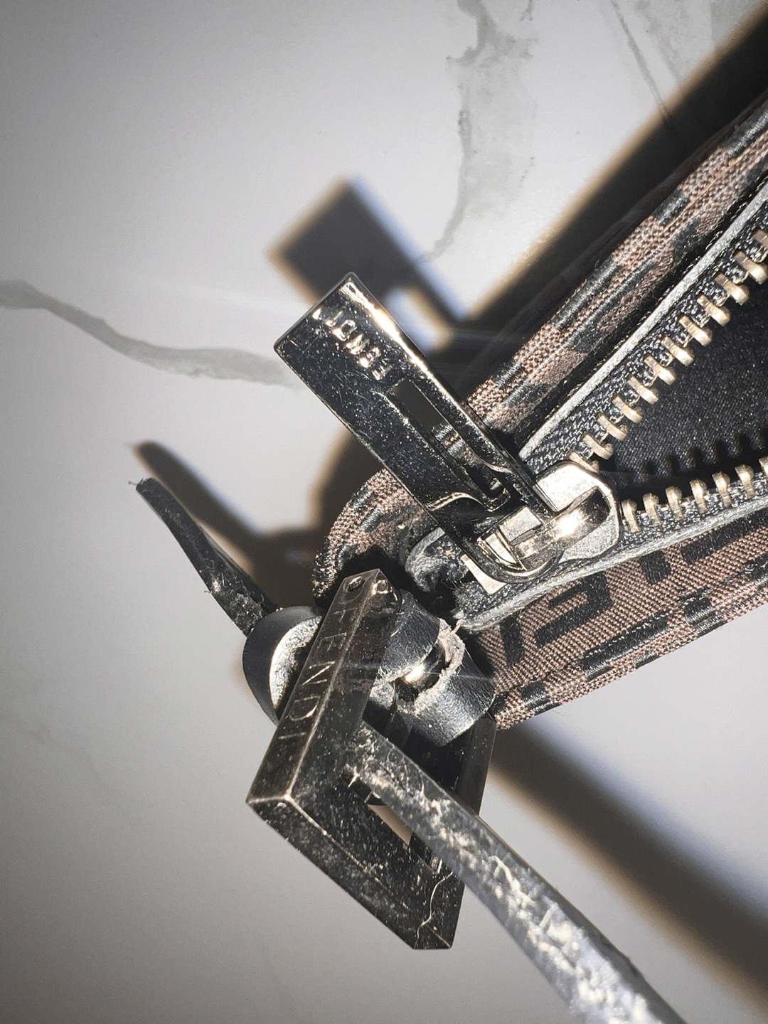 Fendi bag image indicator(3)