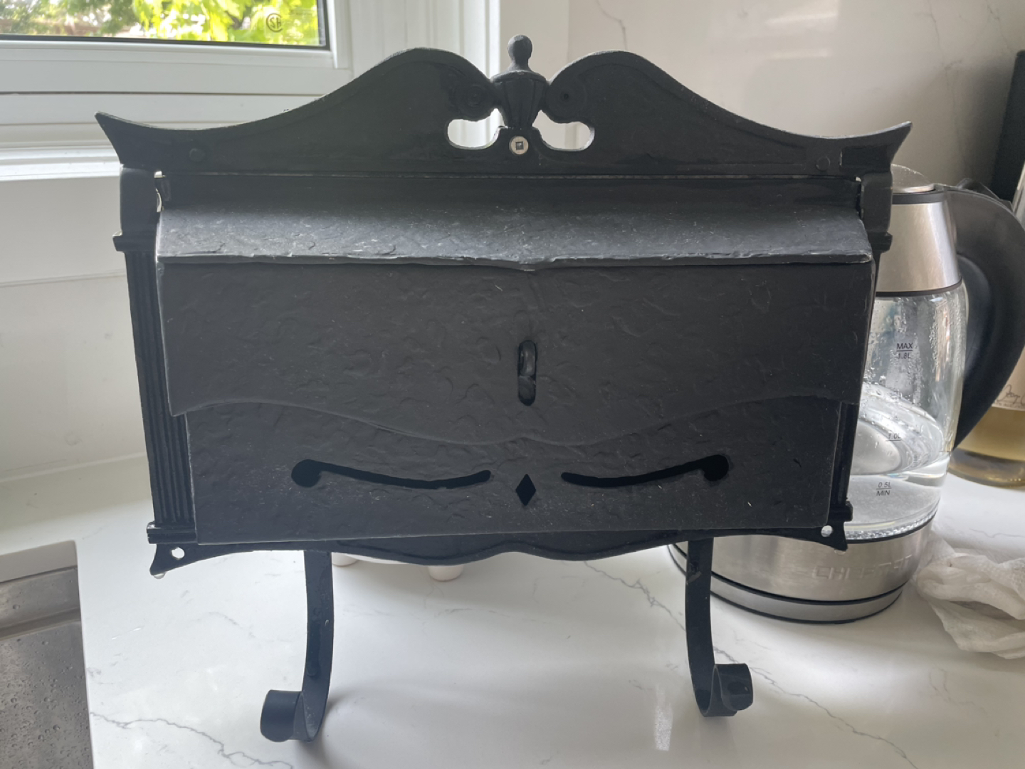 Metal wall mailbox thumbnail