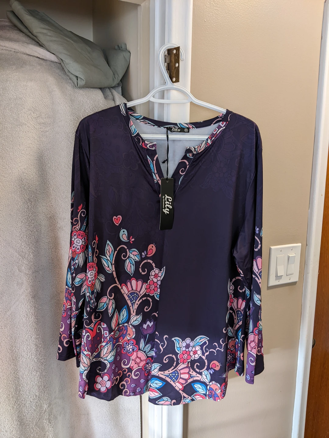 Womans stretchy tunic top, purple, XXL OR 2X thumbnail