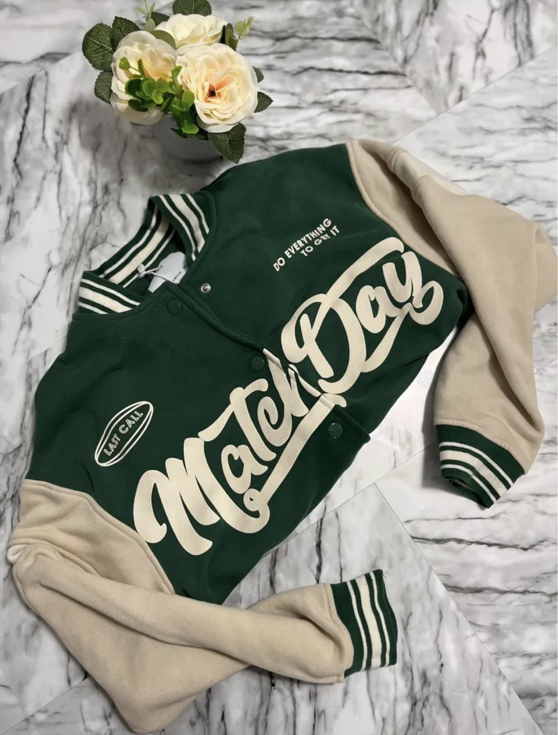 Green varsity style jacket. BERSHKA - photo 4