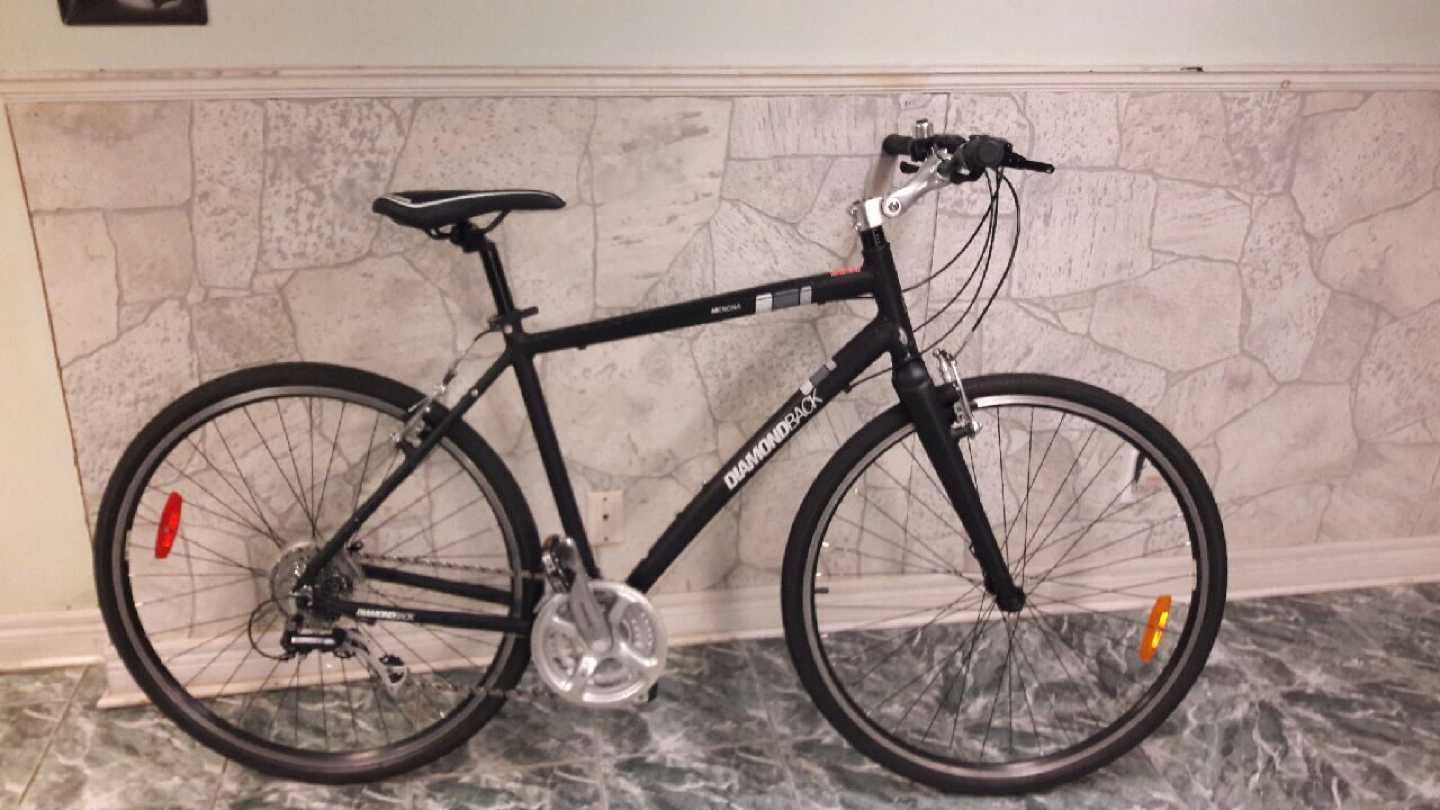 Diamondback Menona bicycle 24 speed,