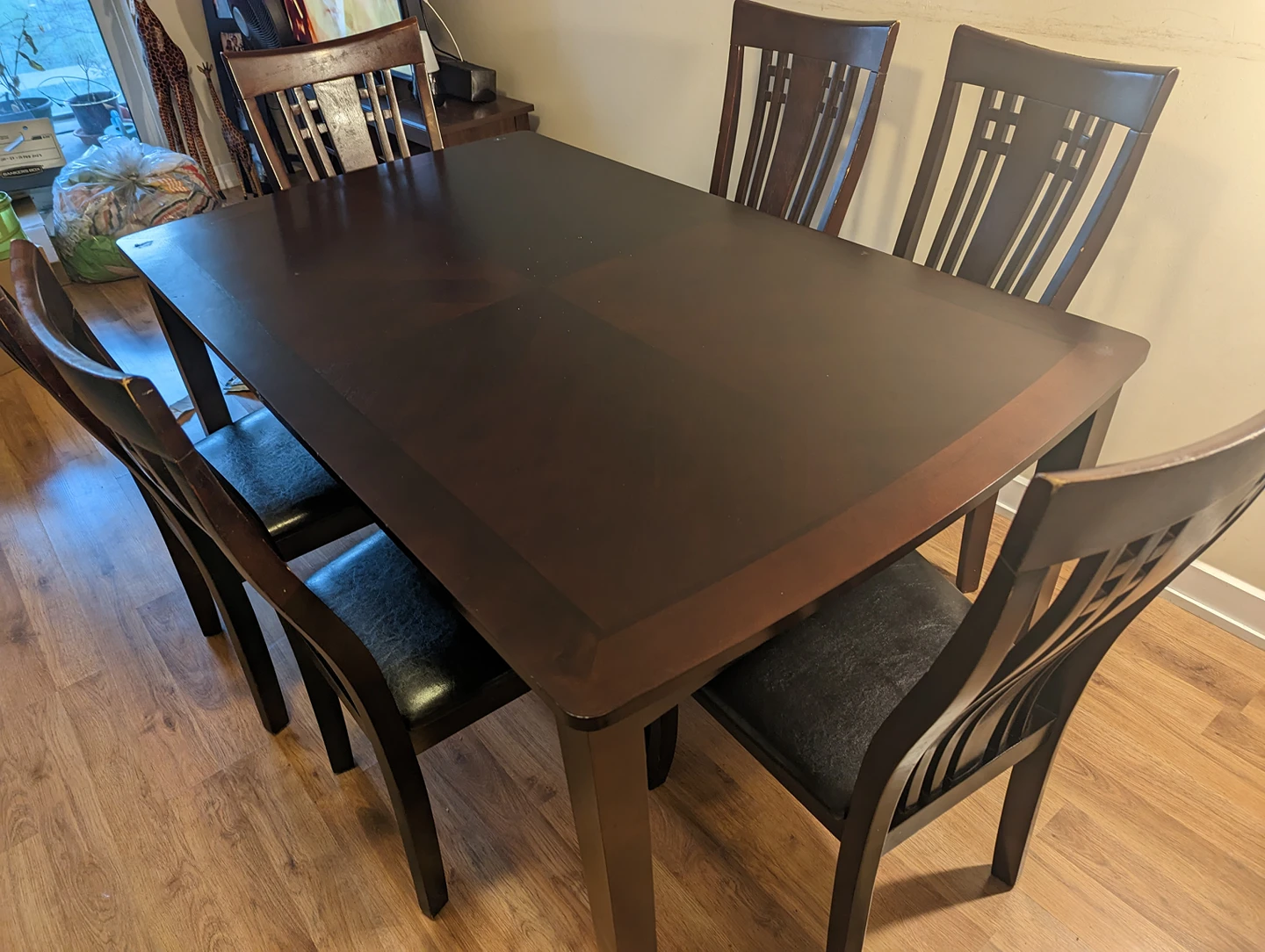 6 Seater dining table - photo 3