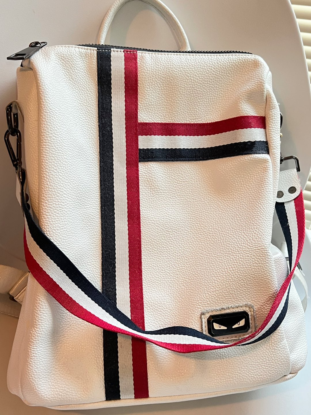 New Striped Design White Bag with Strap Backpack thumbnail