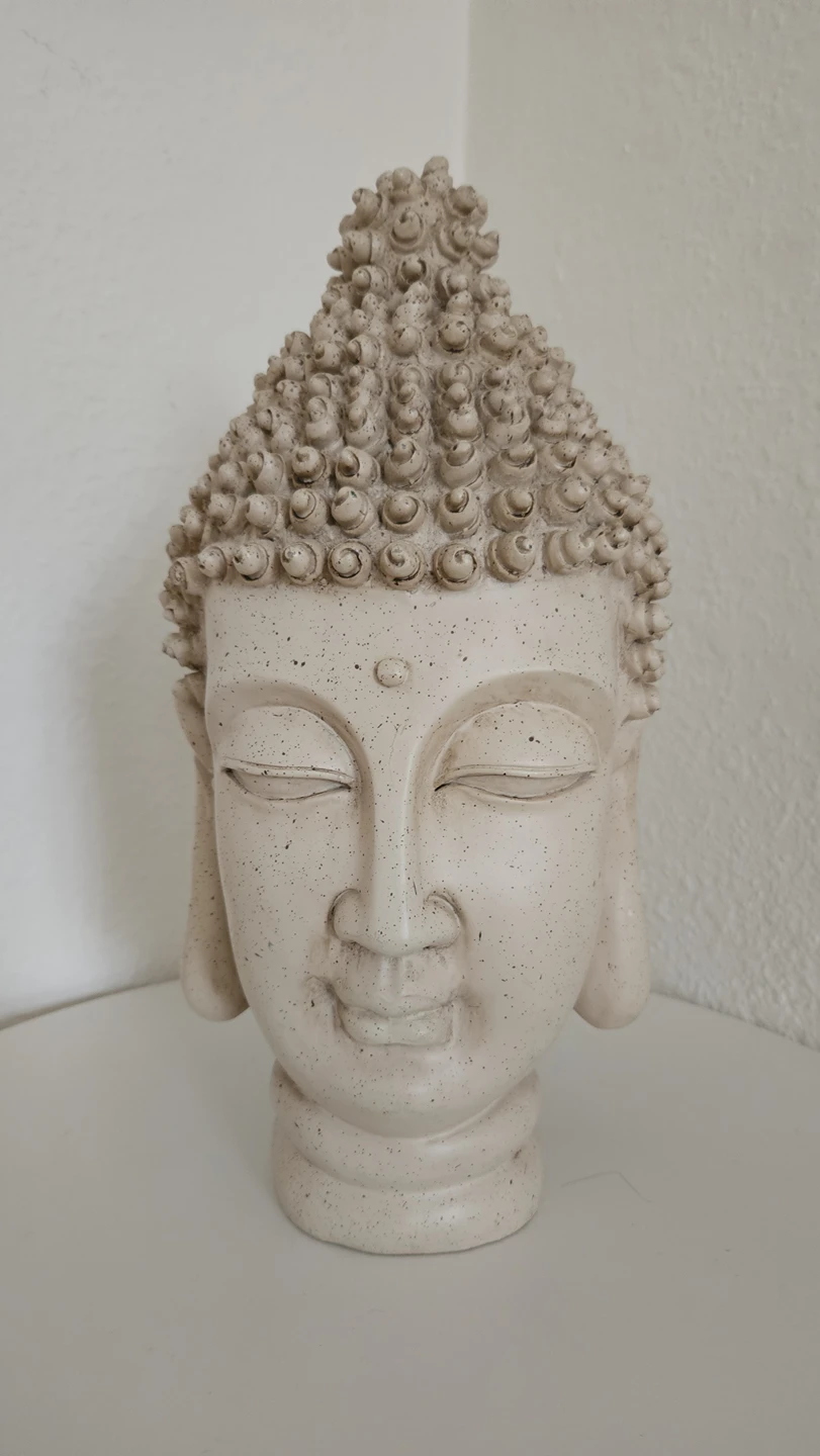 Buddha head decoration thumbnail
