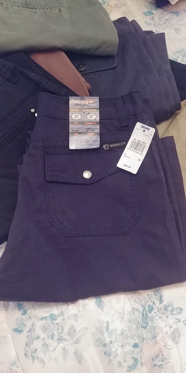 Womens pants sizes 10-12 and one size 30 image indicator(2)