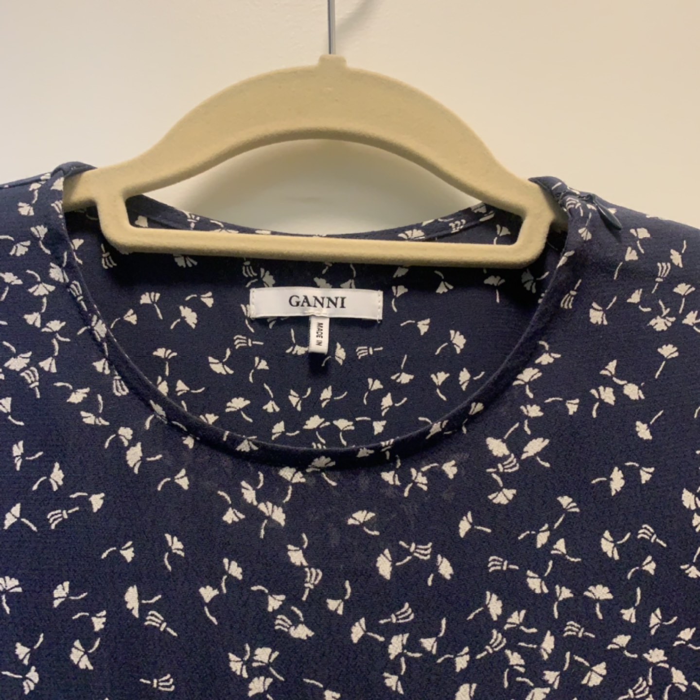 Ganni Navy Maxi Dress Sz 38 image indicator(4)