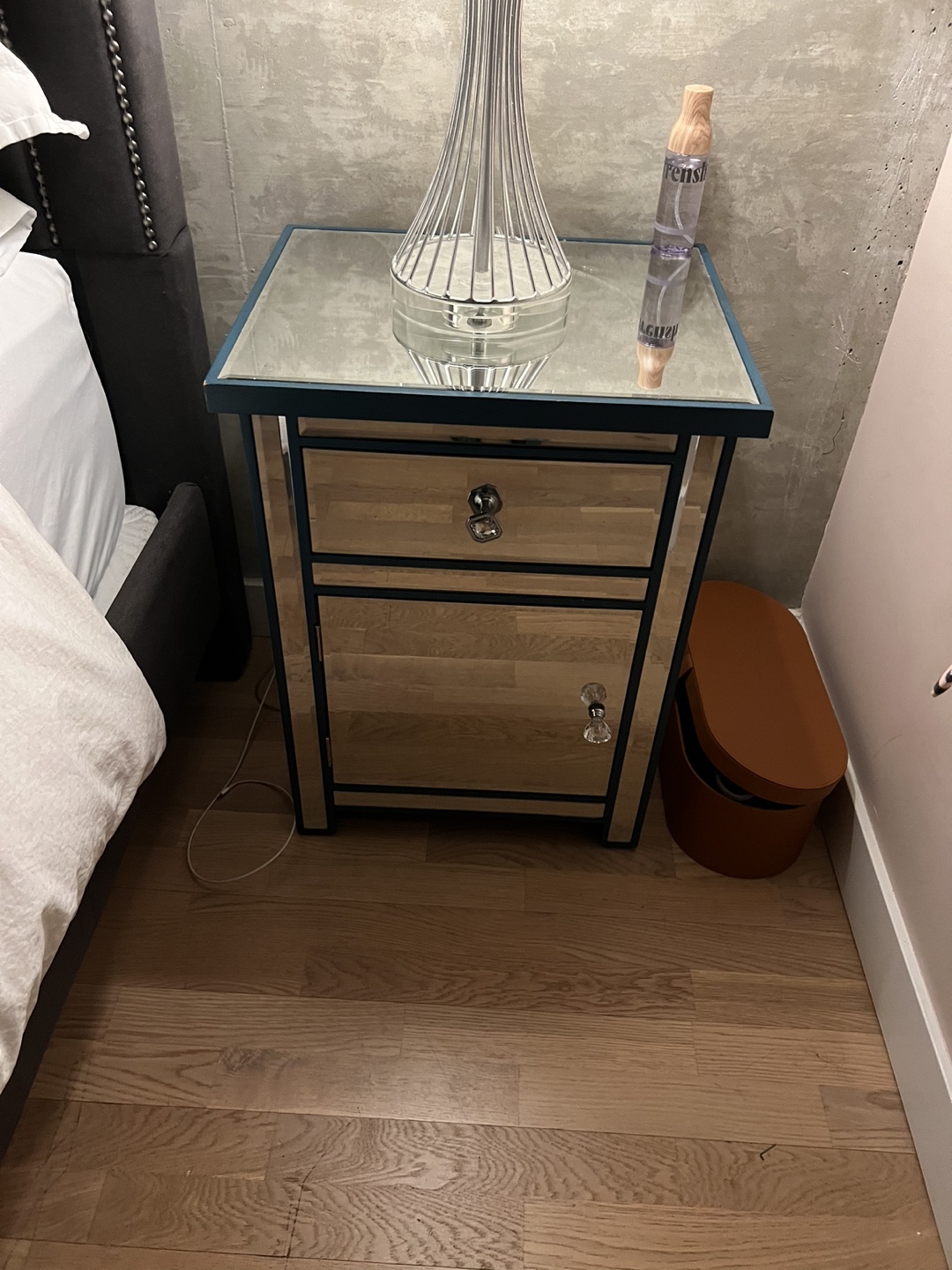 Nightstand thumbnail