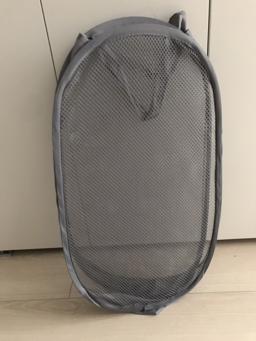Foldable pop up mesh laundry basket - photo 3
