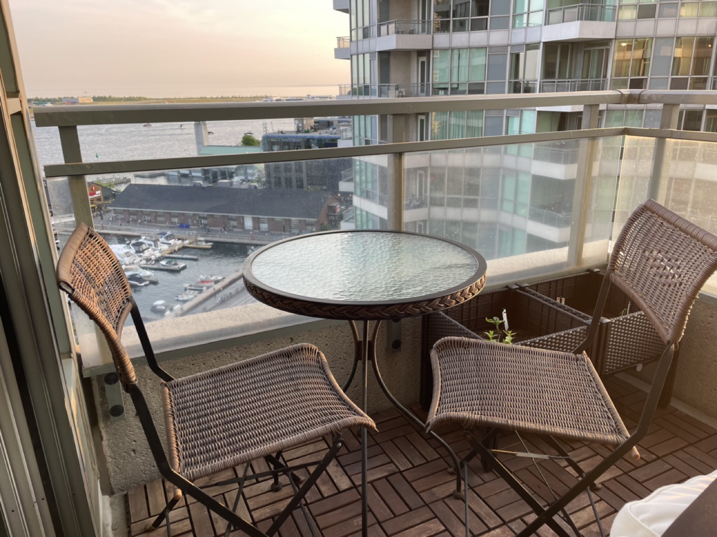Patio set - photo 3