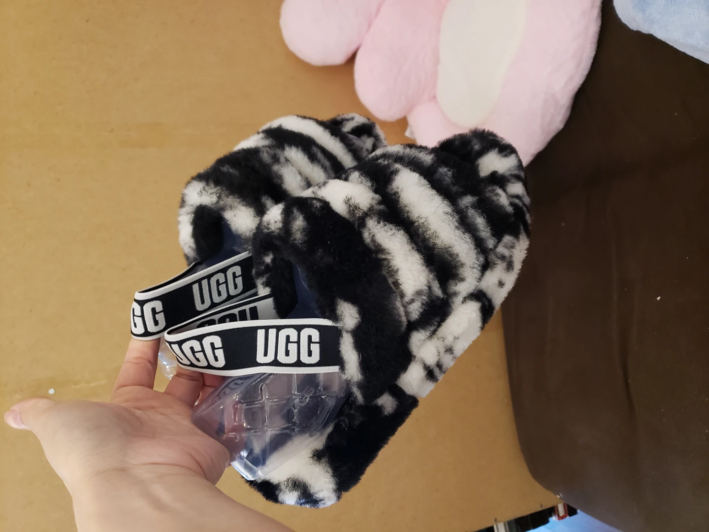new women size 8 UGG thumbnail
