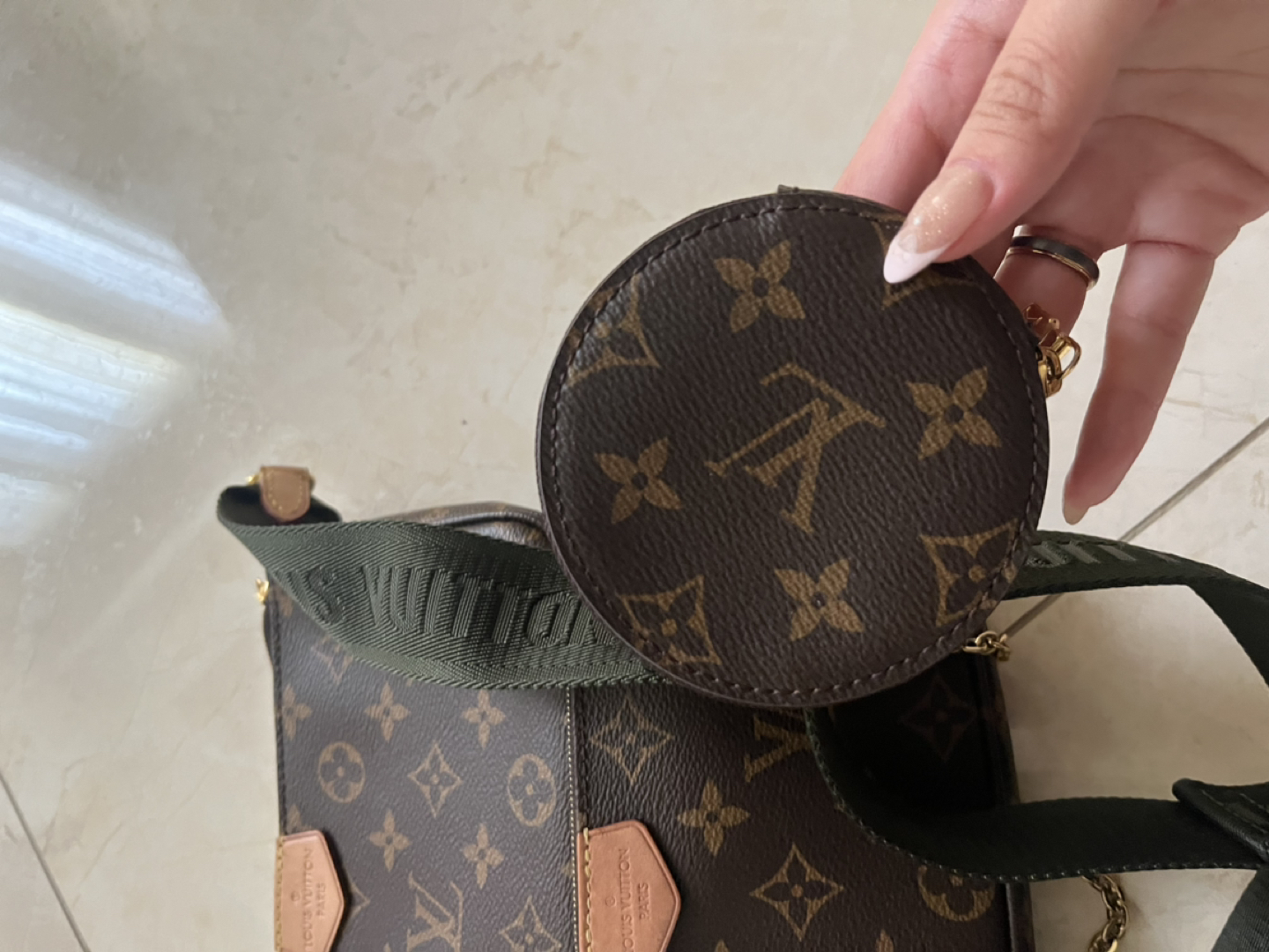 Authentic Louis Vuitton multi pochette accessories - photo 3