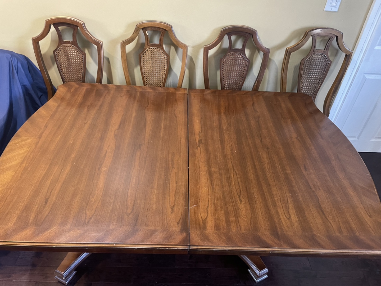 Dining table image indicator(3)