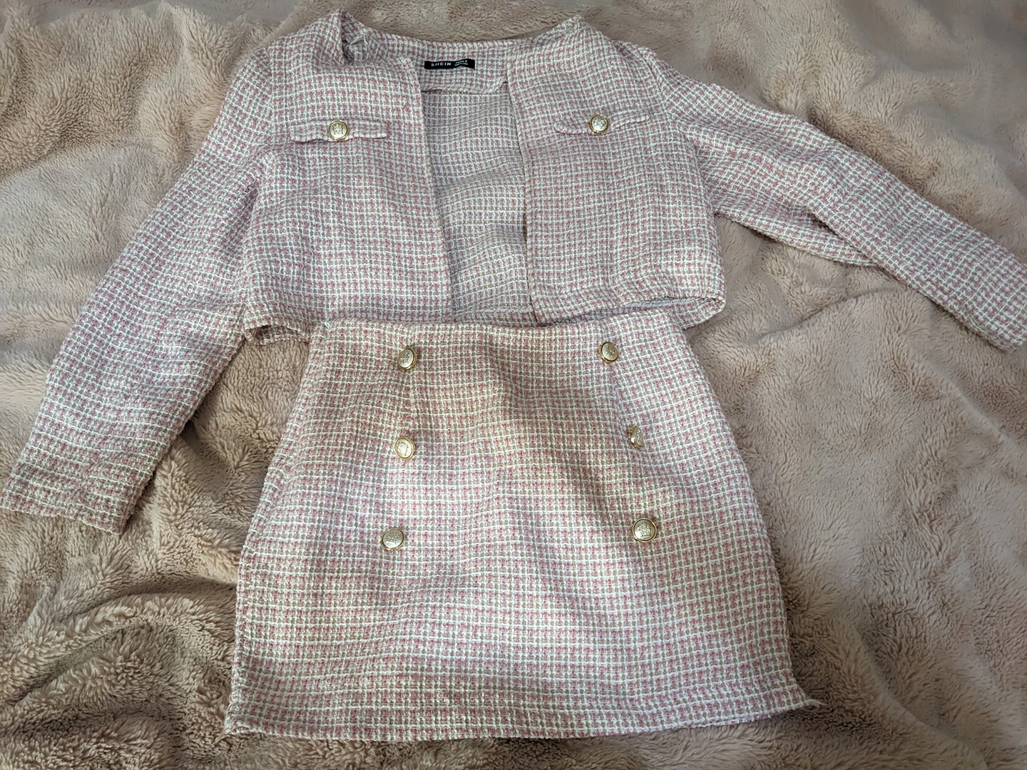 set of tweed skirt and blazer thumbnail