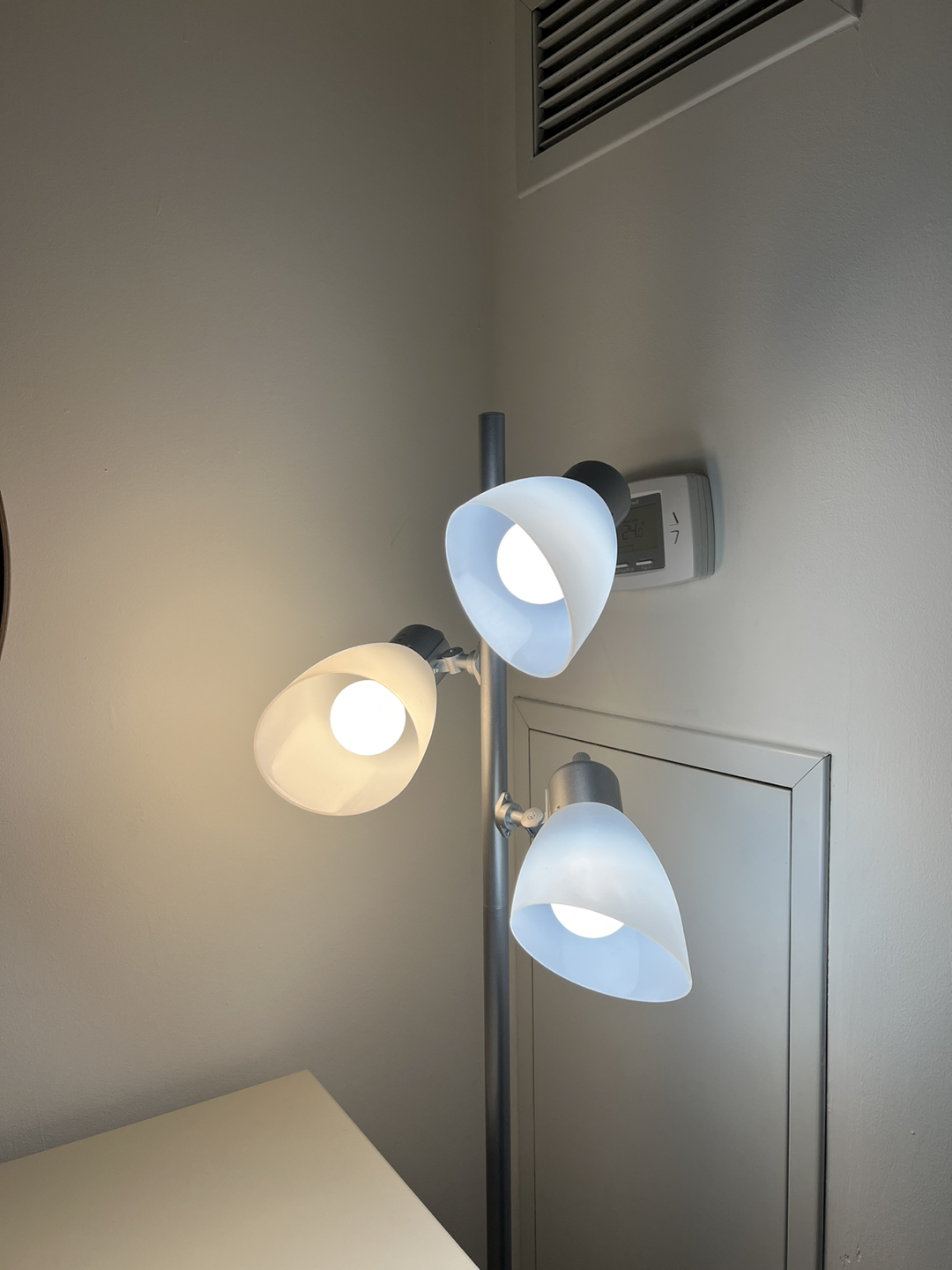 Metal 3-Light Tree Floor Lamp