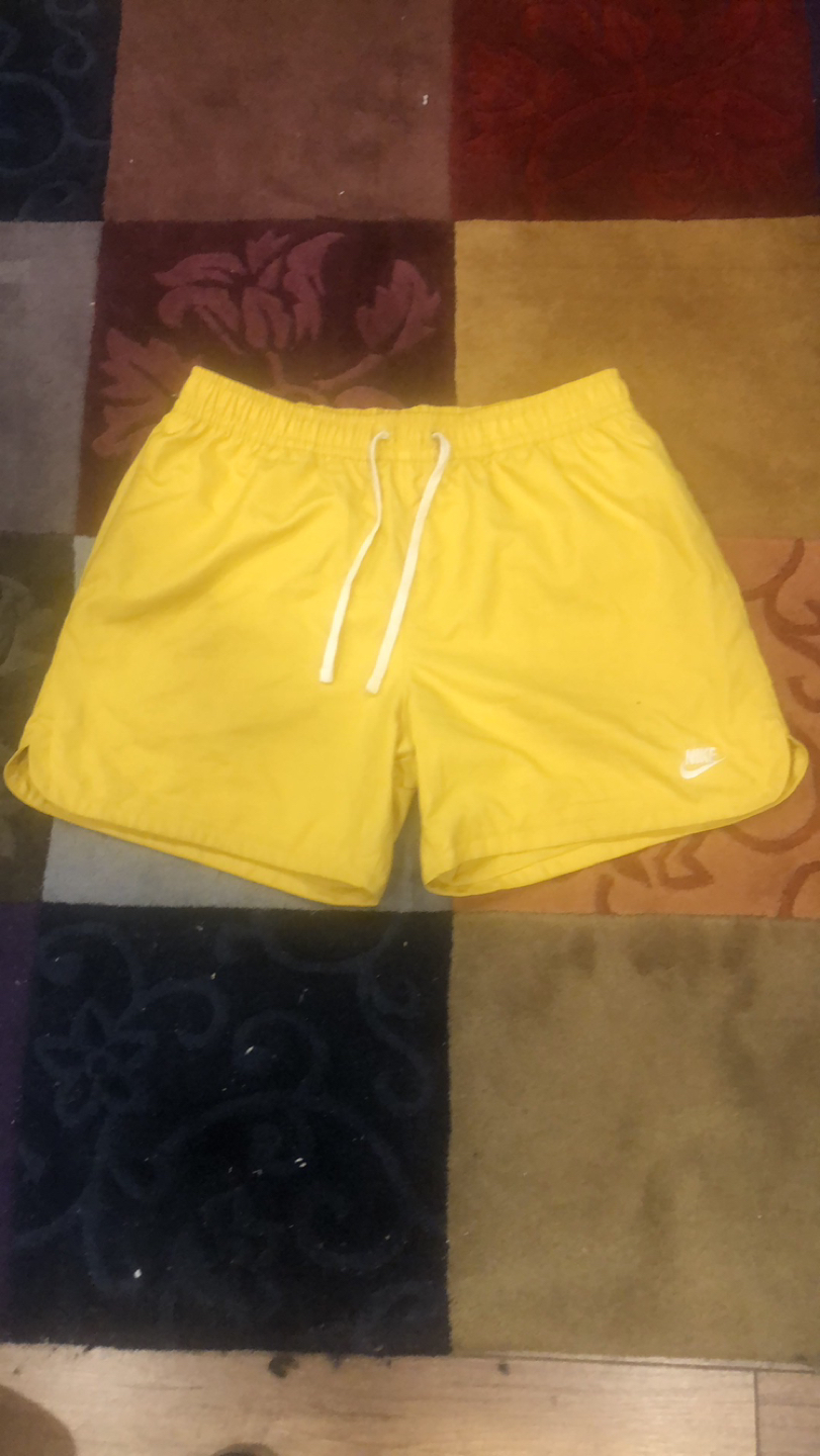 Nike woven shorts