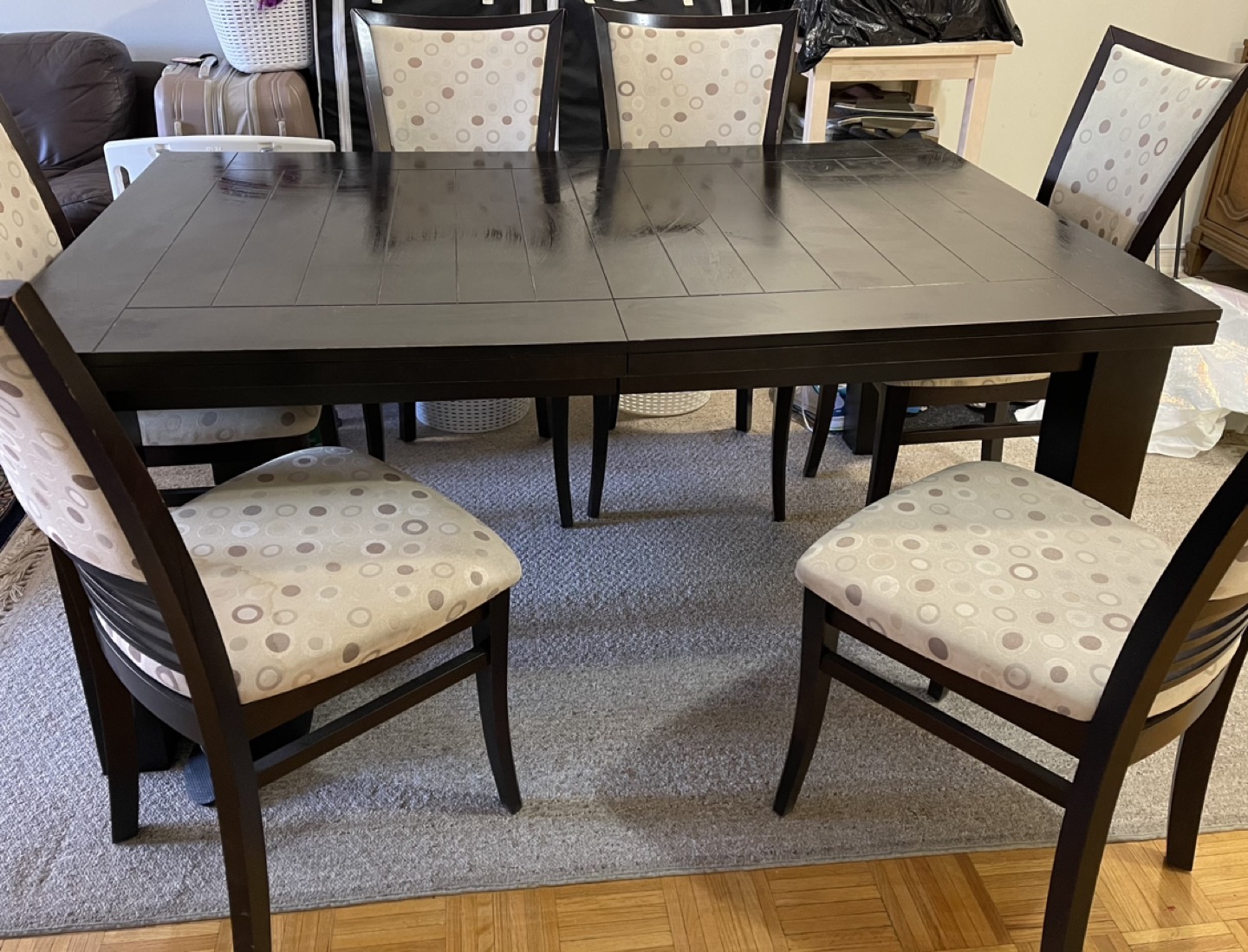 Extendable Solid Wood Dining Table Set with Chairs