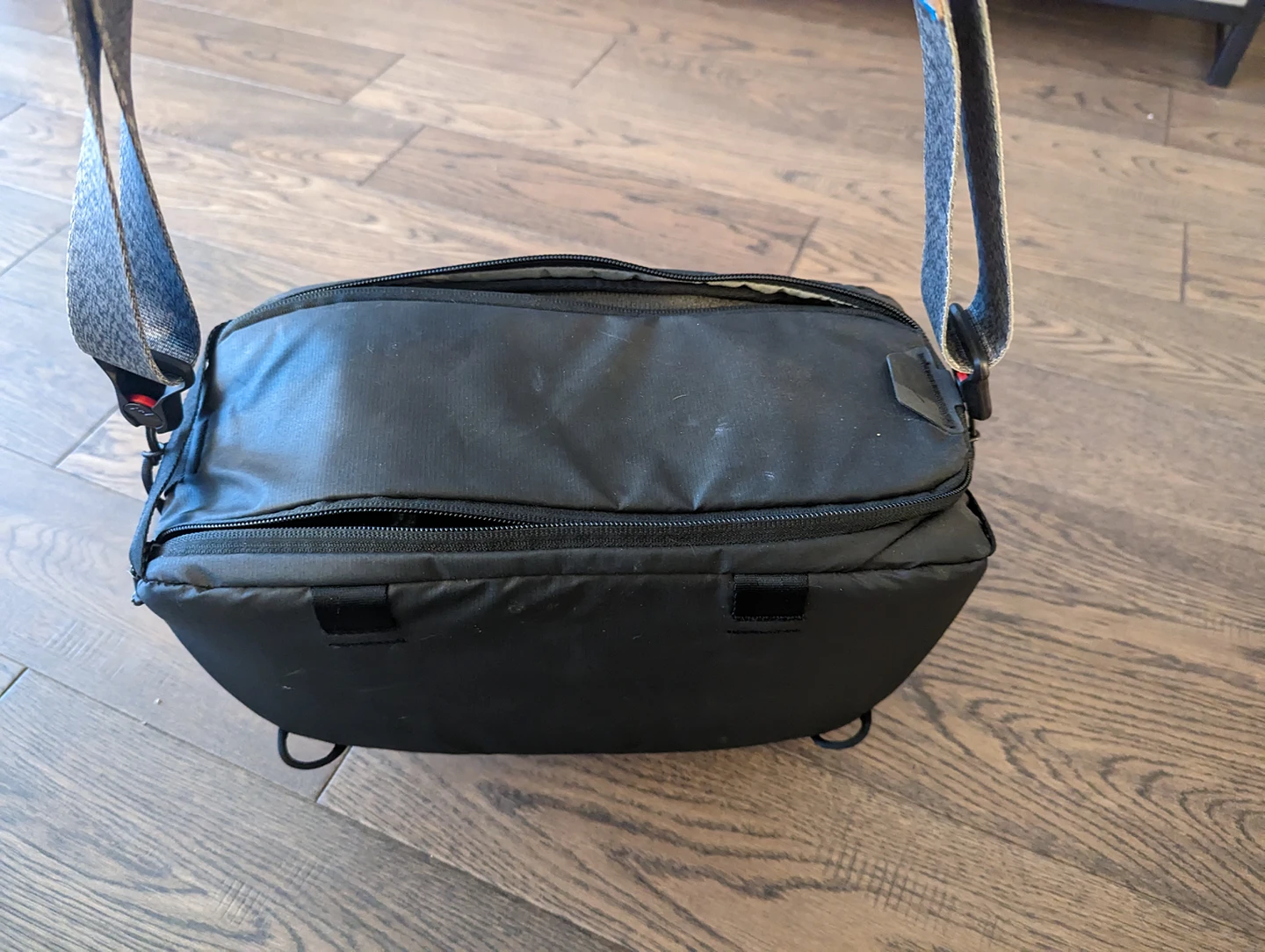 Peak Design Small Camera Cube & Slide Lite Camera Strap image indicator(7)