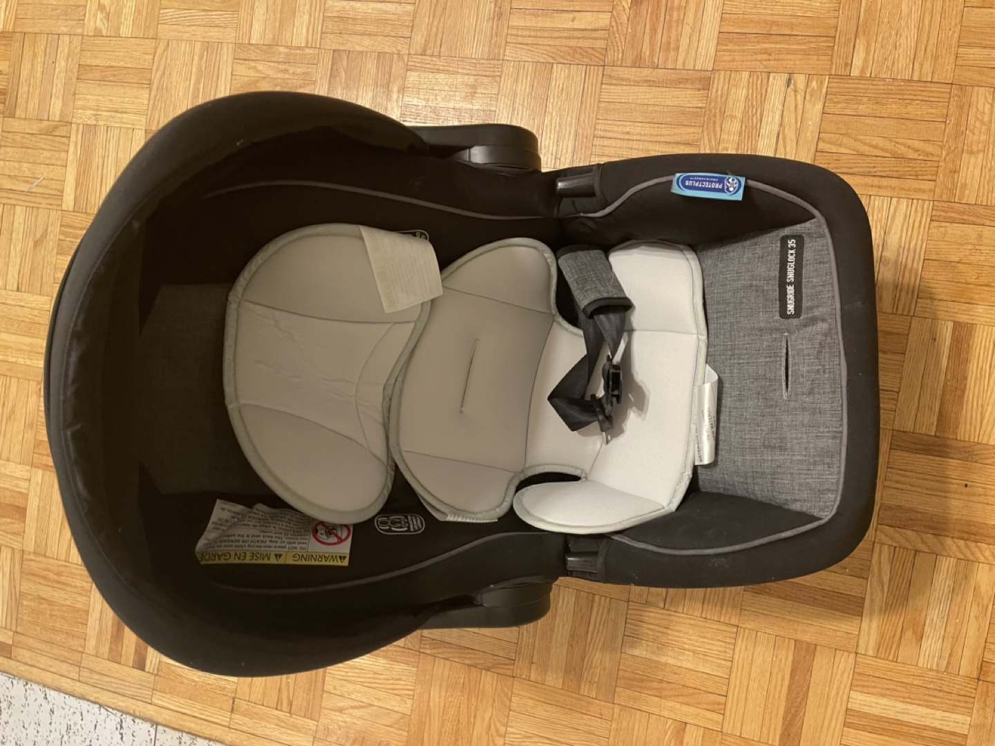Graco car seat - photo 2