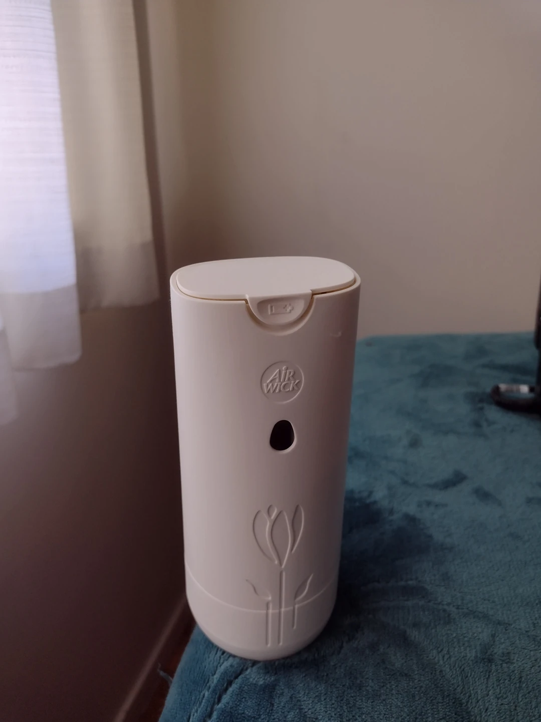 Airwick air freshener - photo 2
