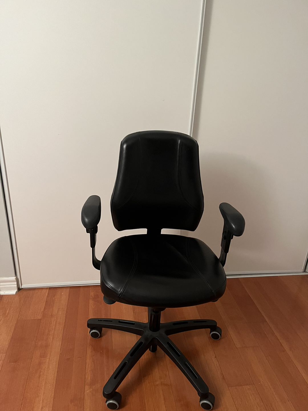 Office chair thumbnail