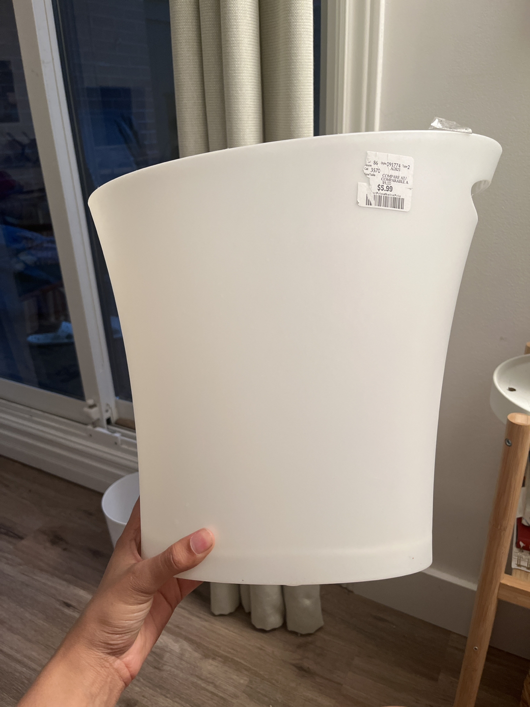 White Trash Can - photo 2