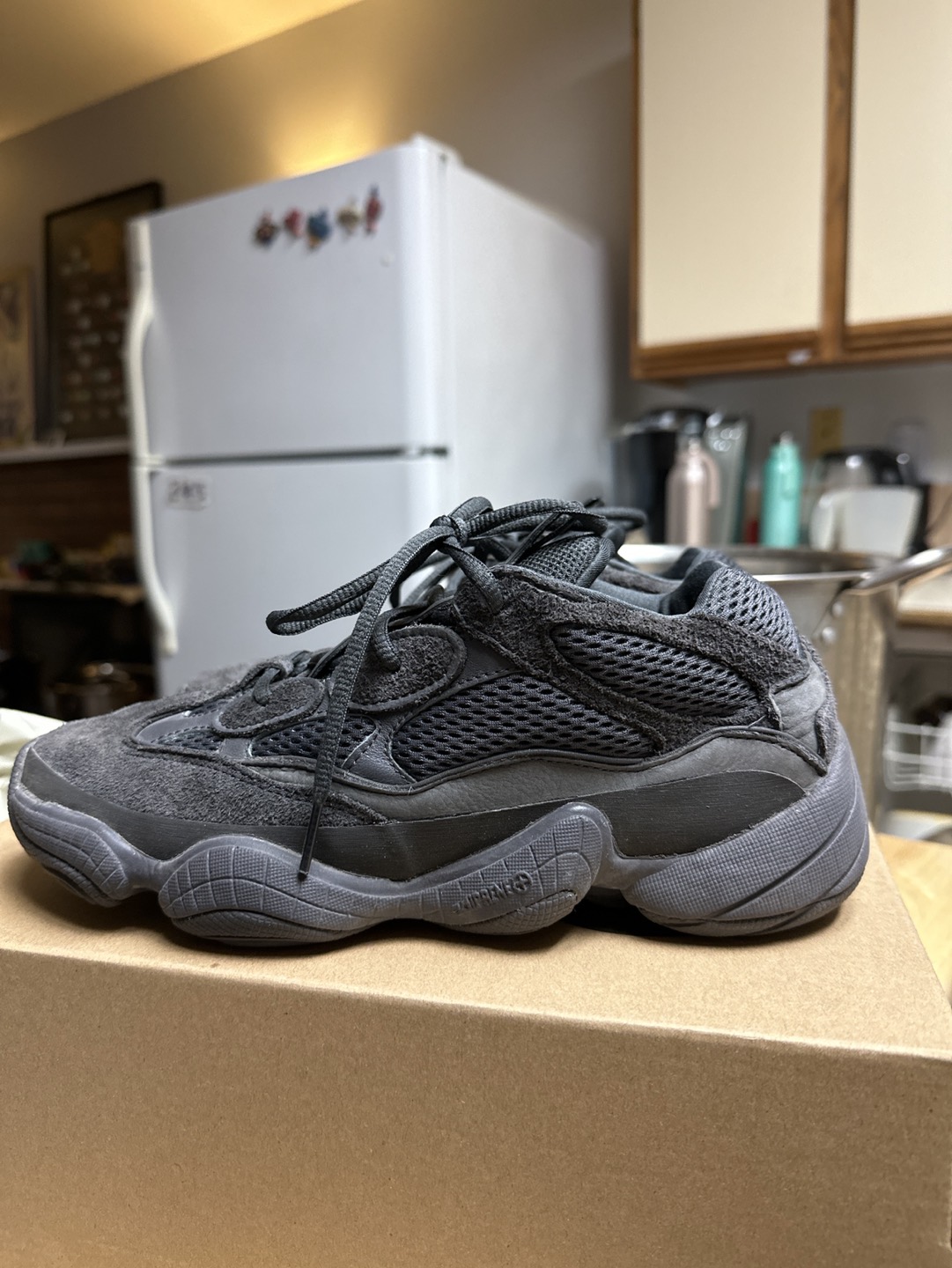Yeezy 500 utility black size 8