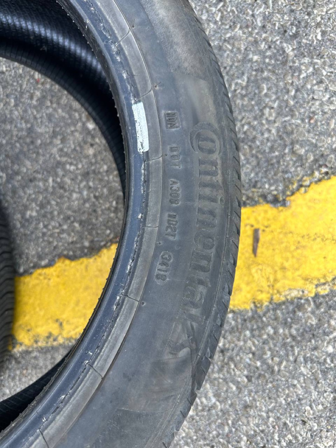Continental All season Tires x 4 - 245/45 R20 99H - photo 4