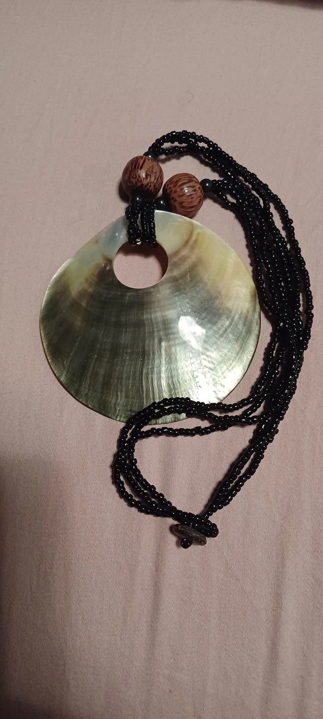 Shell Necklace image indicator(4)