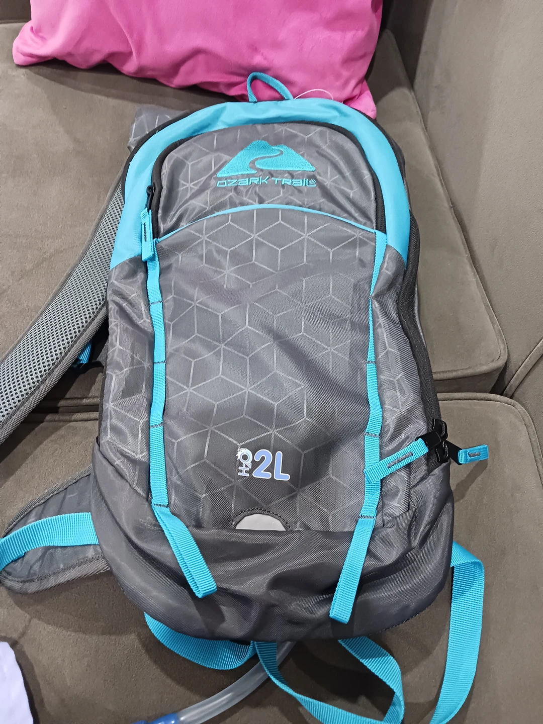 brand New hydration pack 12 L image indicator(3)