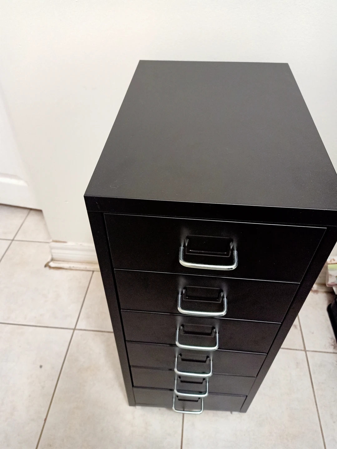 Chest of drawers:Moving sale - photo 2
