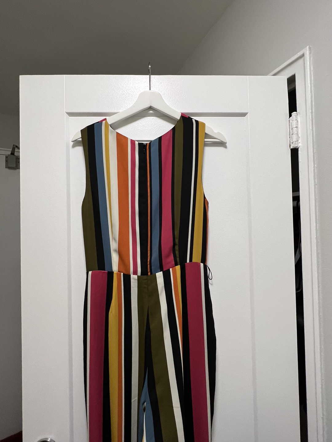 Vince Camuto jumpsuit Size 6 image indicator(3)