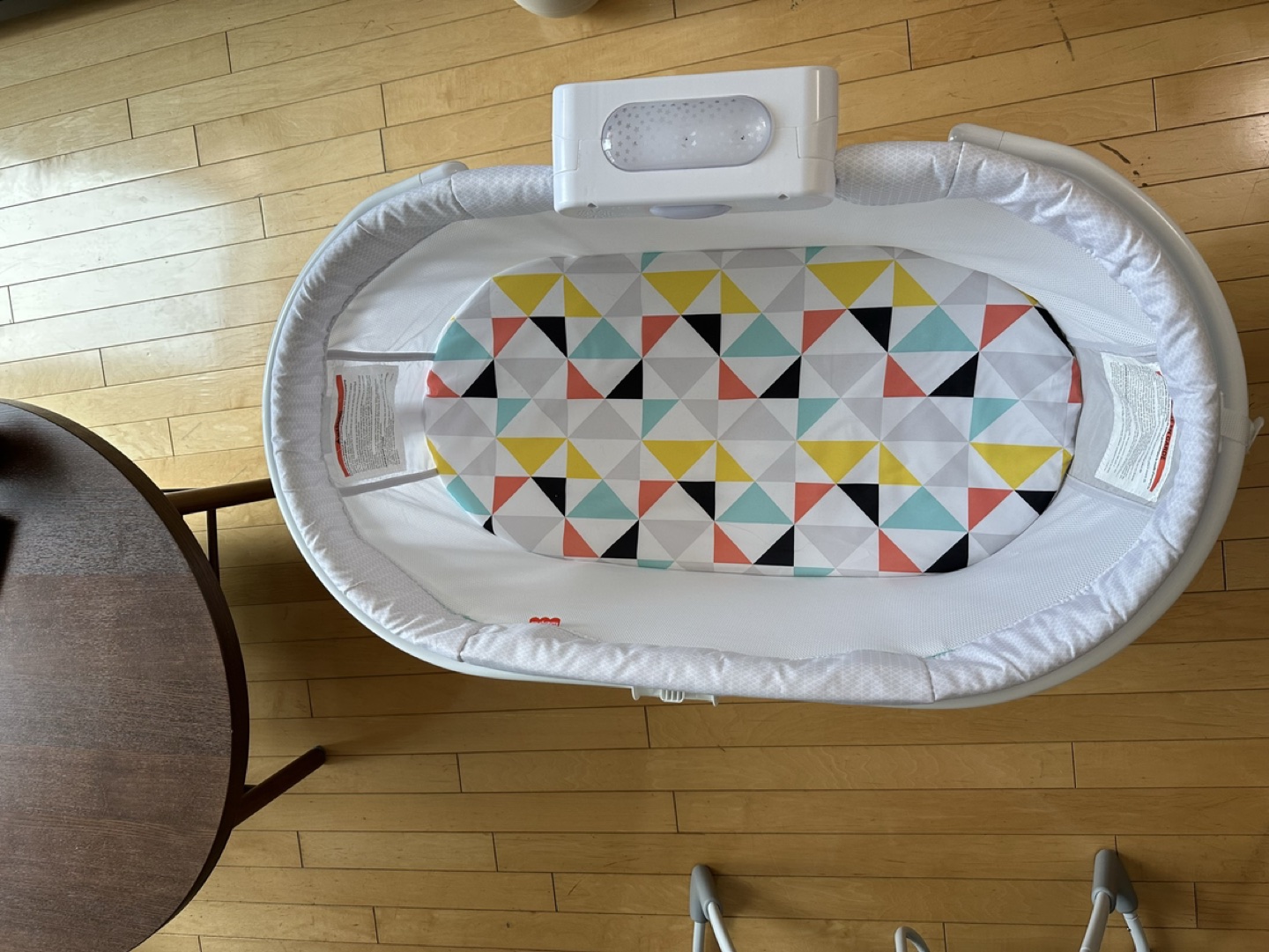 Fisher Price Soothing Motions Bassinet - photo 4