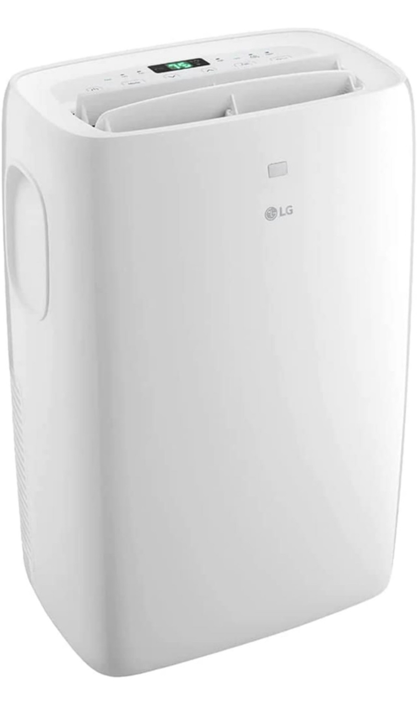 LG Portable Air Conditioner with
6000 BTU Cooling Capacity