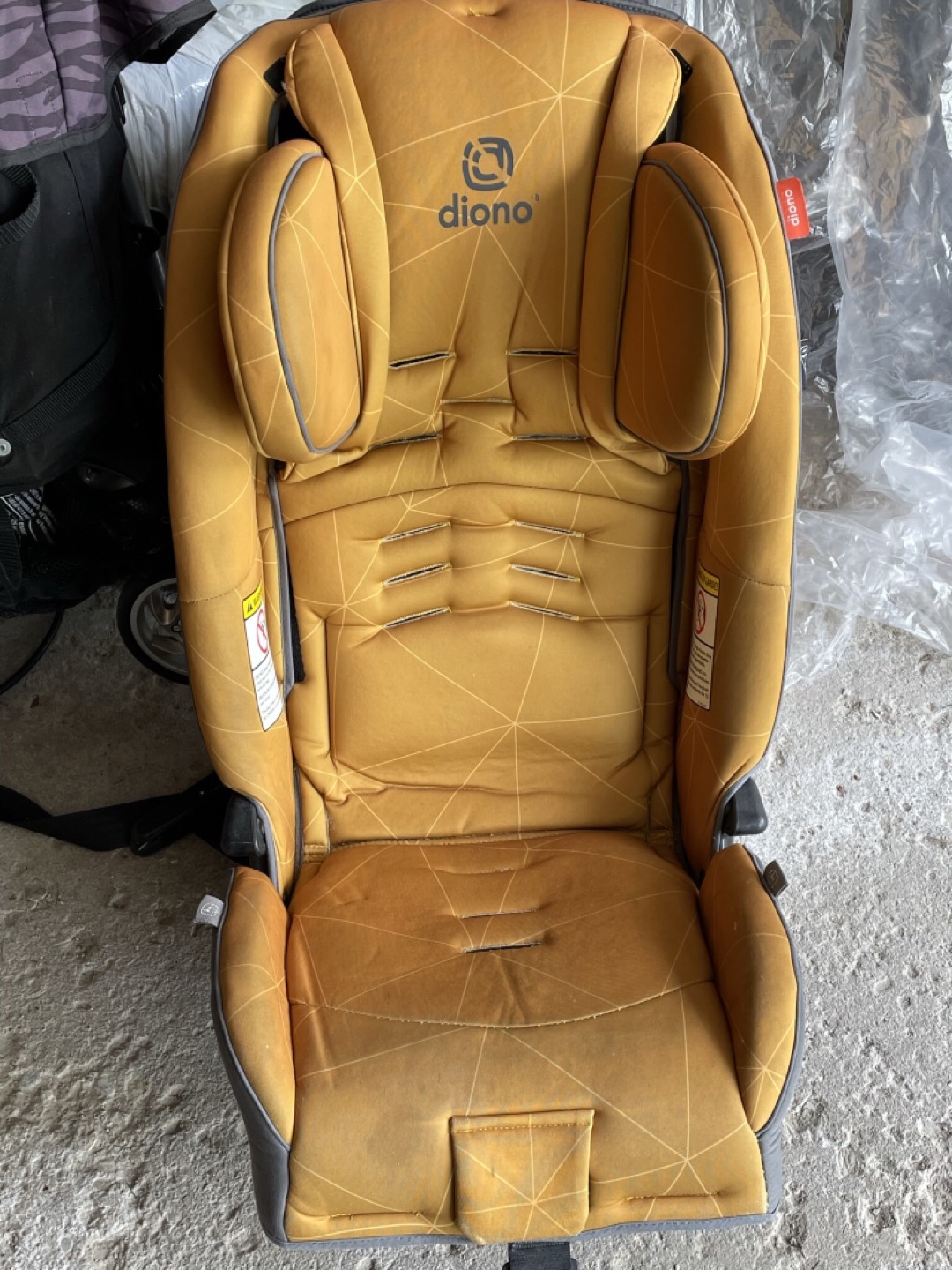Diono car seat thumbnail