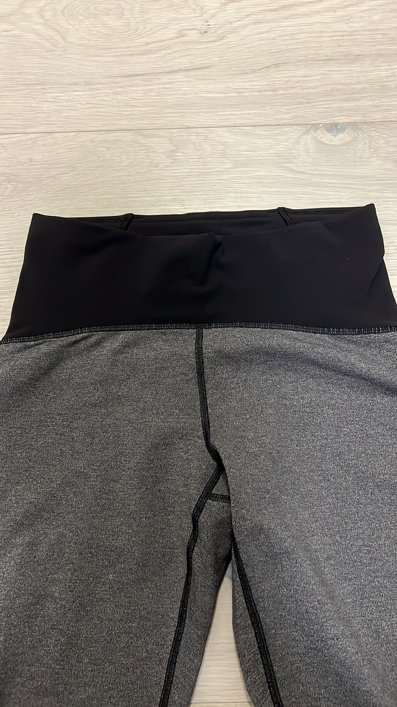 Lululemon wunder train 21” leggings size 6 - photo 5