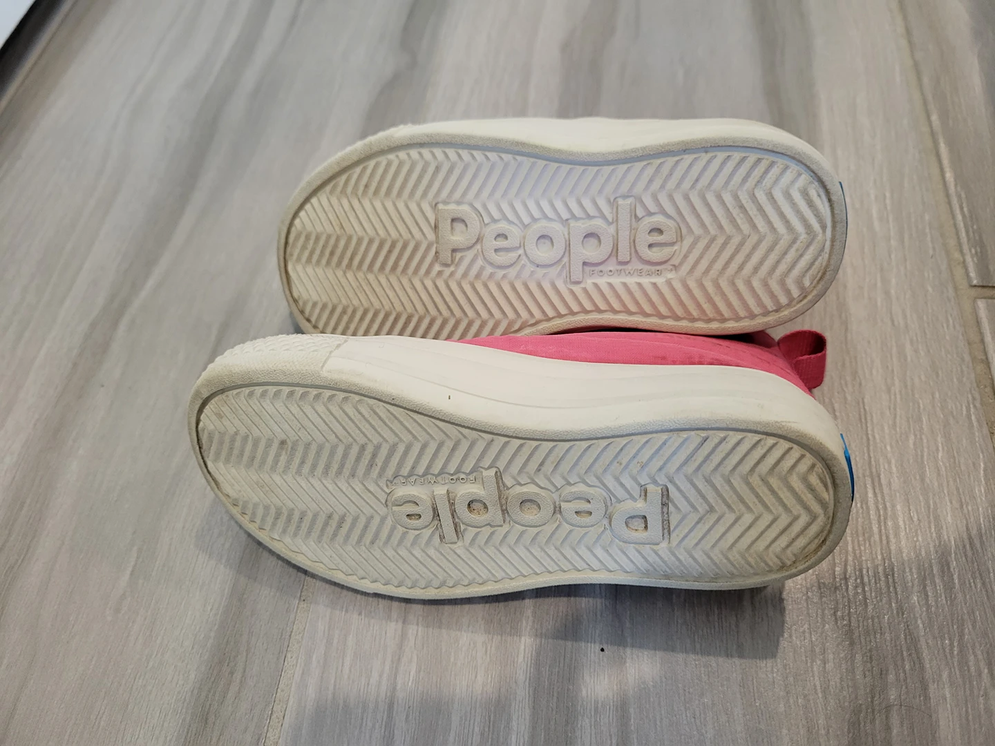 People Brand Toddler Bright Neon Pink High Top Sneakers (Size 8) image indicator(6)