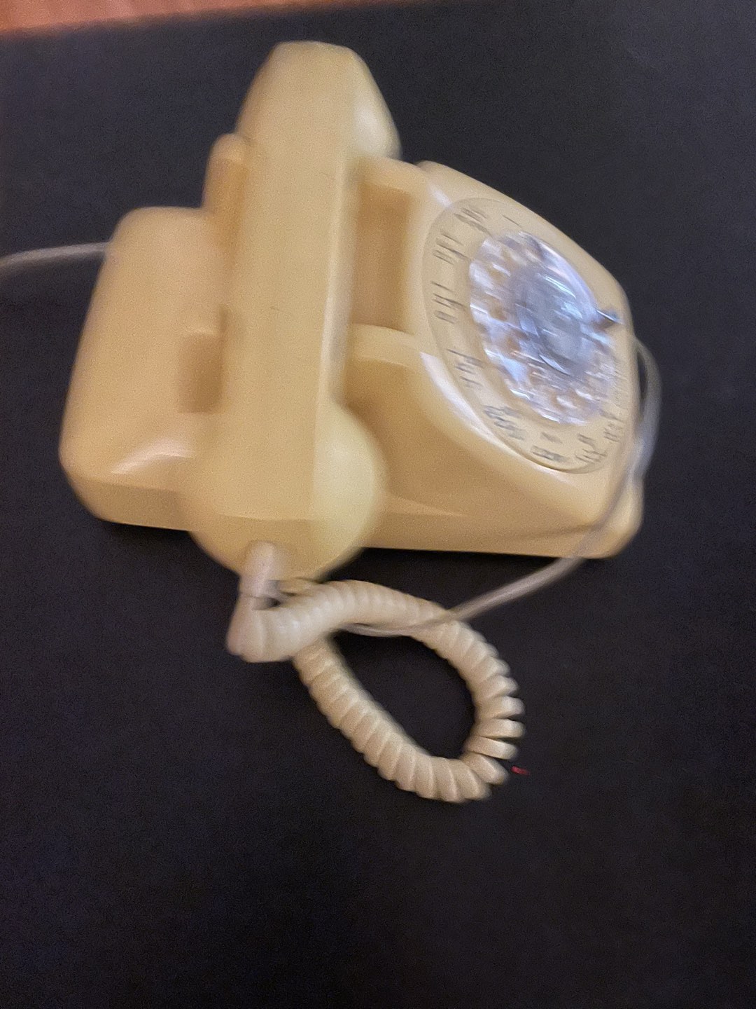 Vintage 1970’s Rotary Phone - photo 4