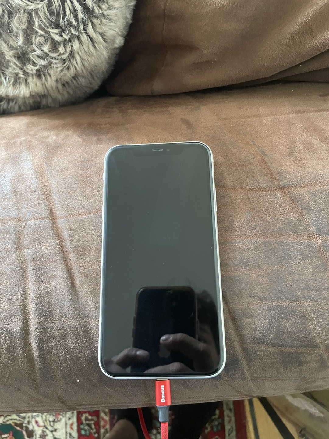 white iPhone 11 64gb