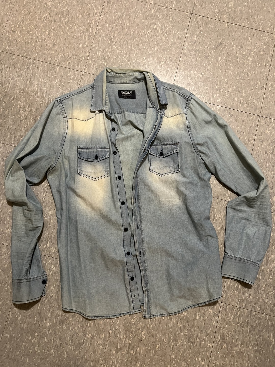Shirt / Pull & Bear thumbnail
