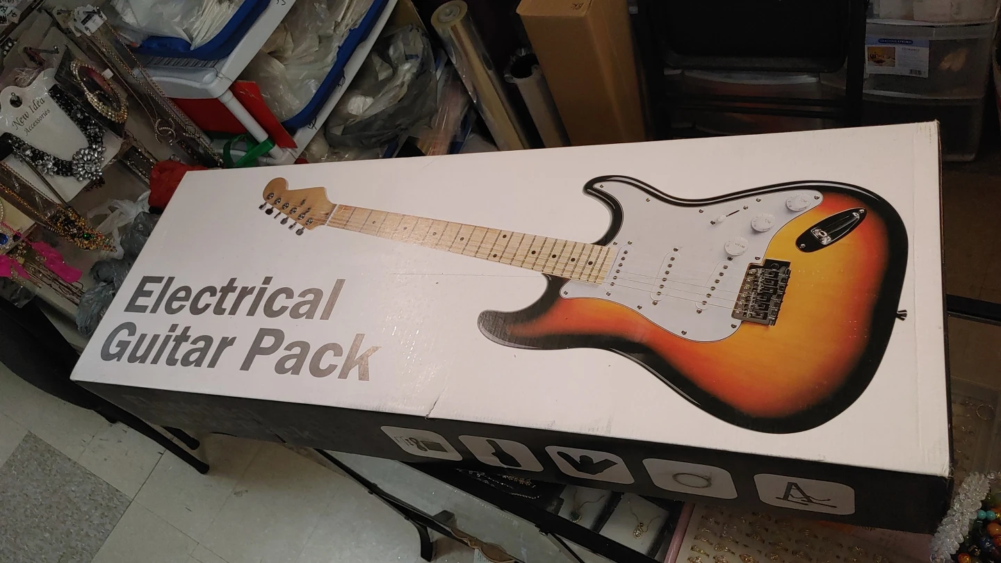 electric guitar with amplifier,string,pick,bag, strap $150/set - photo 4