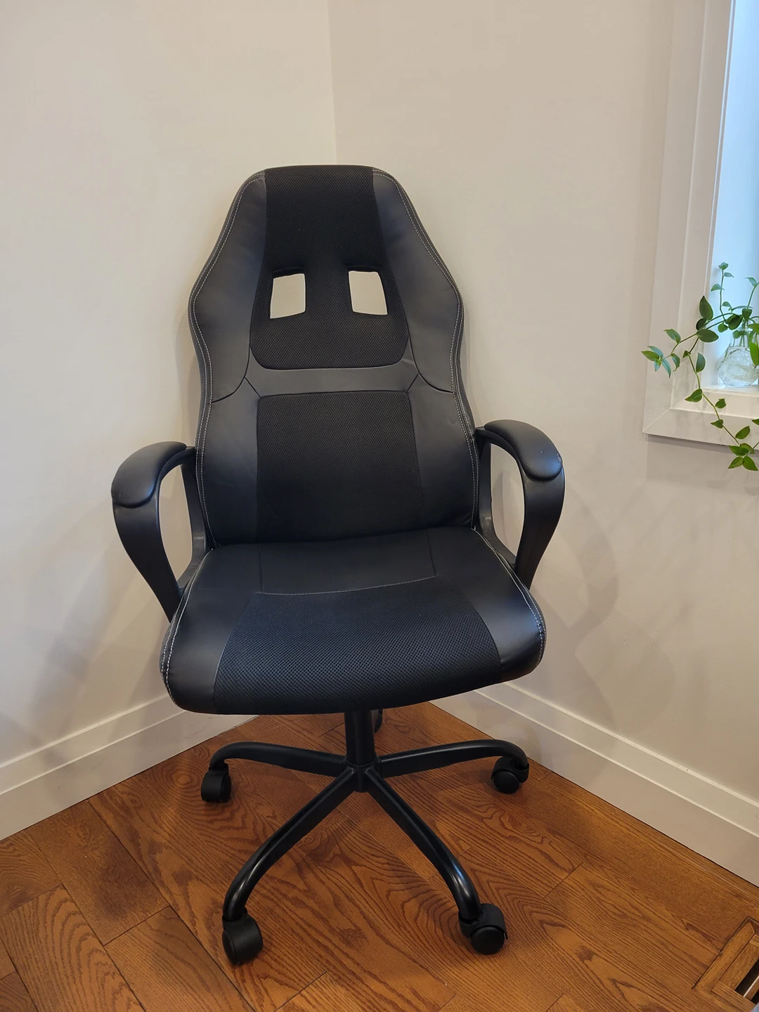 Office Chair - photo 2